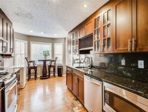 kitchen image